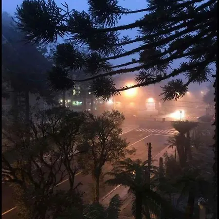 Apto Com Lareira, Ar Quente Frio A 800M Do Centro Gramado Exterior photo